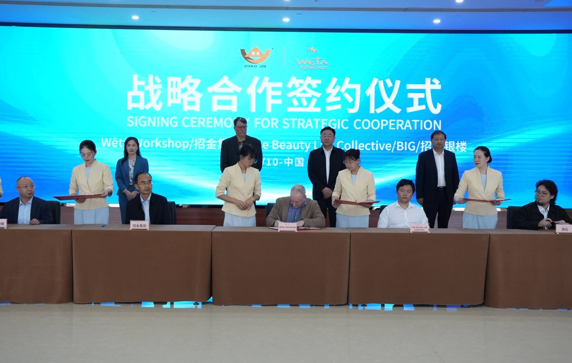 17608646488460206461920_1215