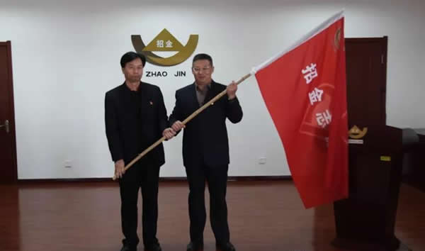 59b790ee7f0644c1bedf589ecc1b34d7