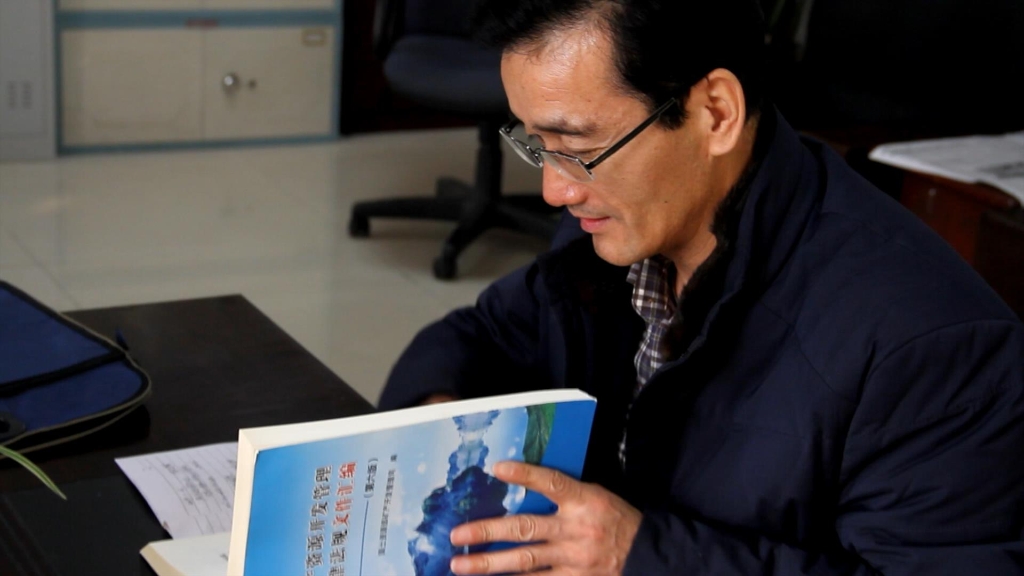 a74bfb68994c4351810893651c3f64e0