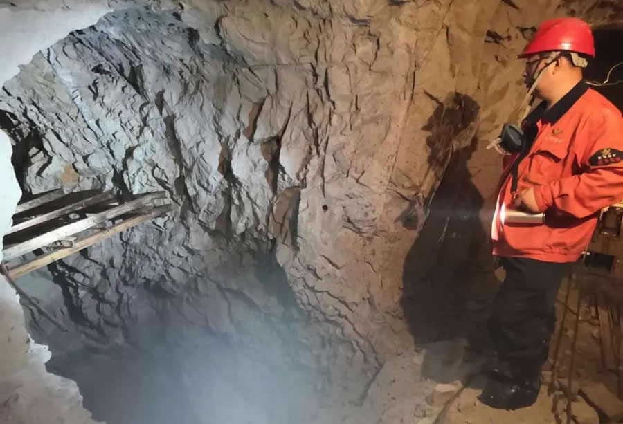 d560addf23004524b848928d99c77bf7