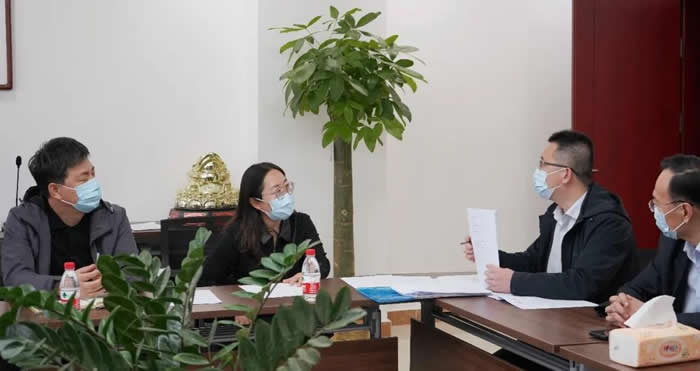 4e492be1f271402e9a4725c579e80710