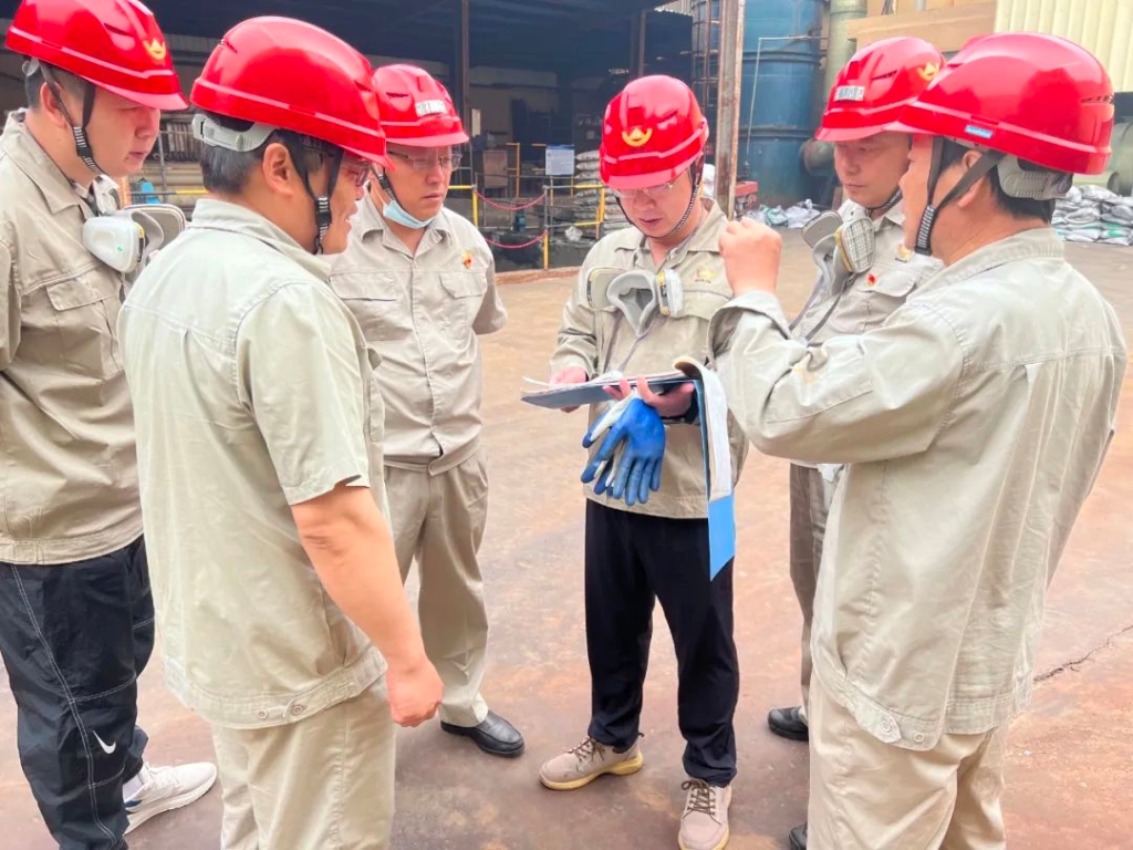 641a32f9636544dcacfb272b9c9bff35