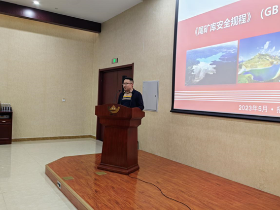 7adaed38893c46b8a69fb841982bf326